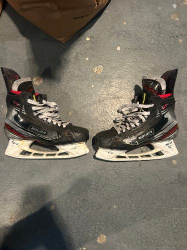 2019 Bauer Vapor 2X Pro Hockey Skates 10 (Used)