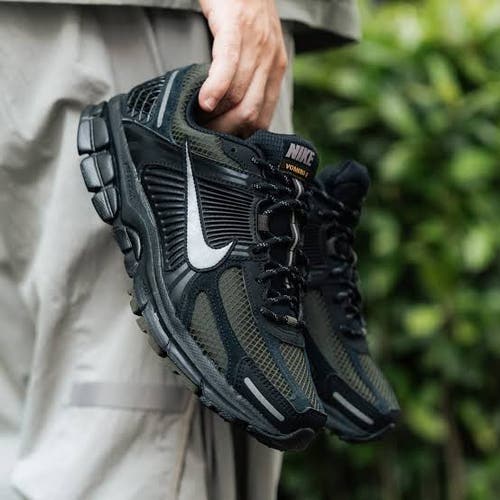 Nike Zoom Vomero 5 – Sequoia – Men’s 9.5