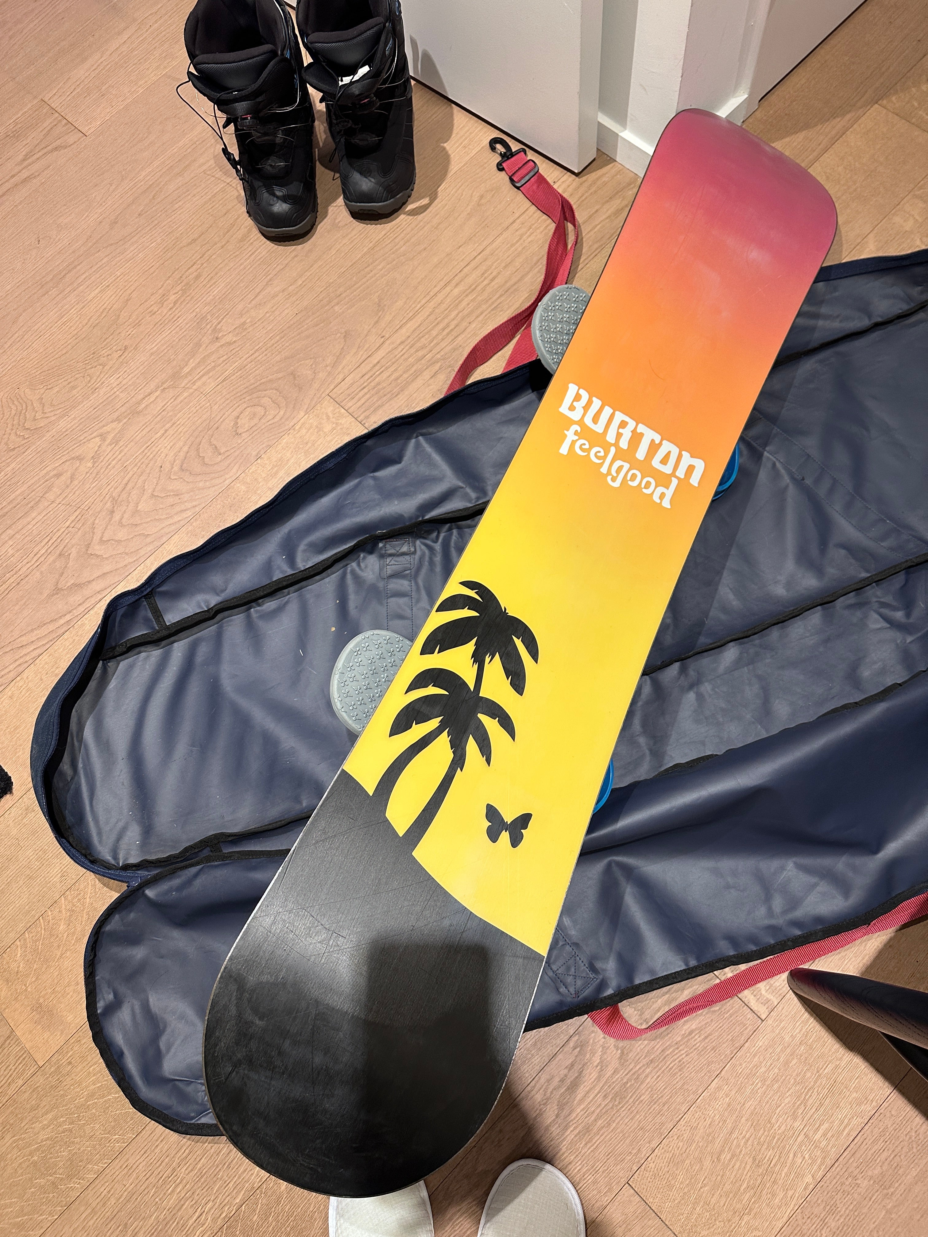 2012 burton blunt snowboard Snowboard, 151cm Burton Blunt - Snowboarder