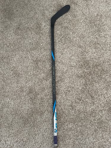Intermediate Bauer Nexus Havok Right Handed Hockey Stick P28 55 Flex (Used)