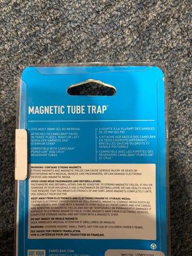 Camelbak Magnetic Reservoir Tube Trap