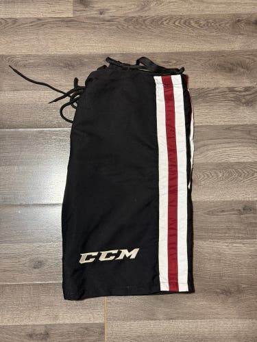 Black Large CCM PP10 Pant Shell Pro Stock (Used)