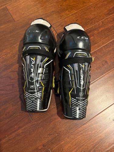 Junior CCM Tacks 12" Shin Pads (Used)