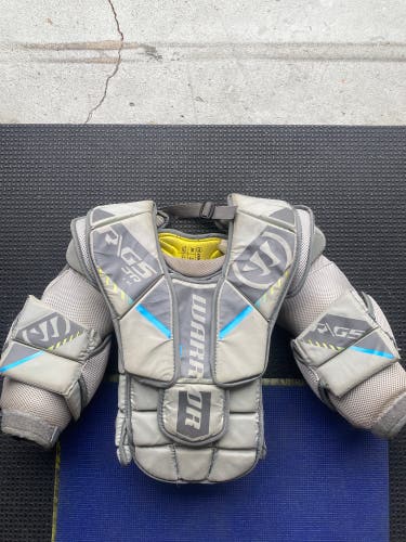 Large/Extra Large Warrior Ritual G5 Goalie Chest Protector (Used)