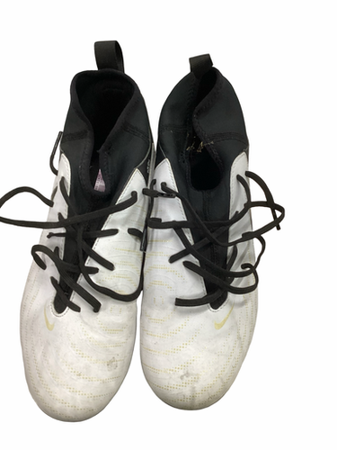 Used Nike PHANTOM LUNA Soccer Cleats Black And White Senior 6 11613-S000182425