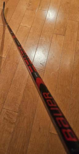 Bauer Vapor X700 Lite Hockey Stick | LH Left 87 Flex 64.75" P88 Kane Lie 6 MINT (Used)