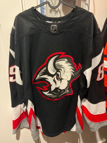 Alex Tuch Sabres Goathead Size 46 Men's Adidas Jersey (Used)