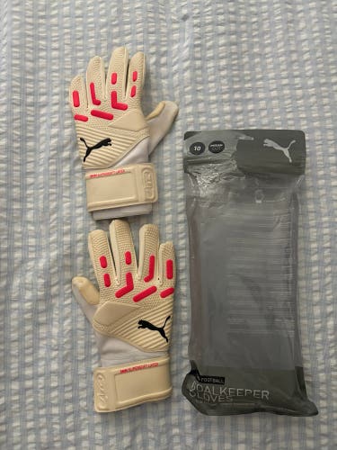 Puma Soccer Goalkeeper Gloves Size 10