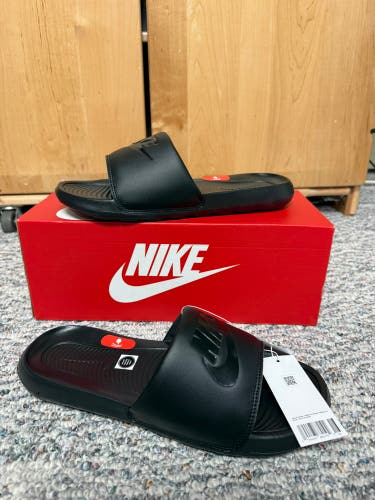 Brand New Nike Victory One Slide (Size-10M)