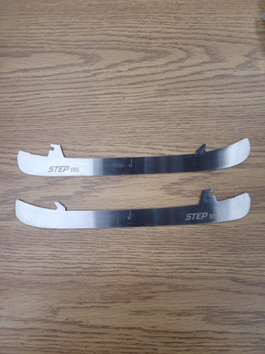 NEW! Size 263 Step Steel ST PRO XS Ice Hockey Runners (New)