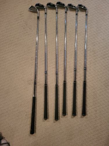 Men's 2012 Cobra 2012 Baffler Combo Right Handed Iron Set Regular Flex (Used)