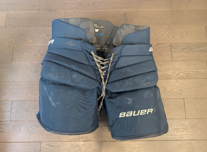 Senior Medium Bauer Elite Hockey Goalie Pants (Used)
