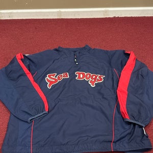 Portland SeasDogs  Large Adult Unisex Majestic 1/4 zip Jacket Item#JKPO