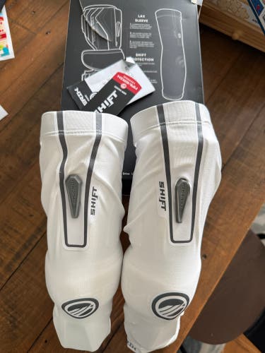 Medium Adult Maverik shift Arm Pads (New)