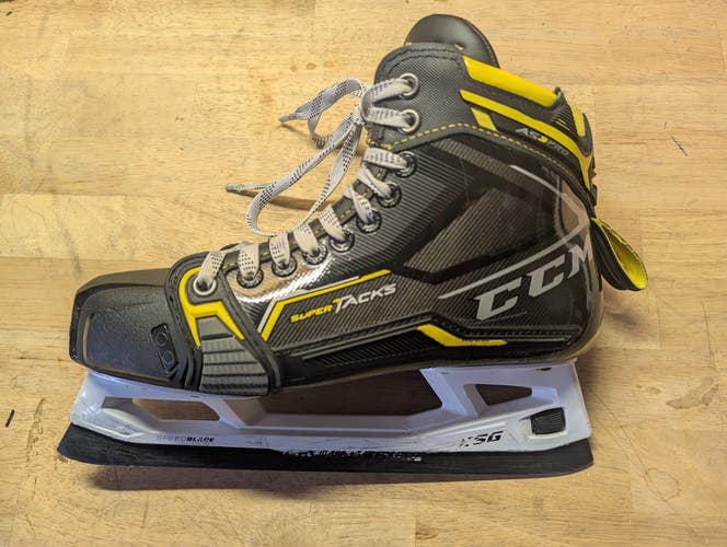 CCM AS3 pro Hockey Goalie Skates Regular Size 6