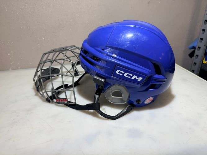 Large CCM Tacks 720 Helmet (Used)