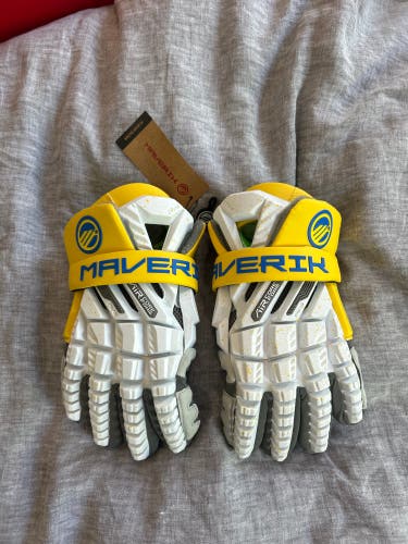 Maverik Max Lacrosse Gloves (New)