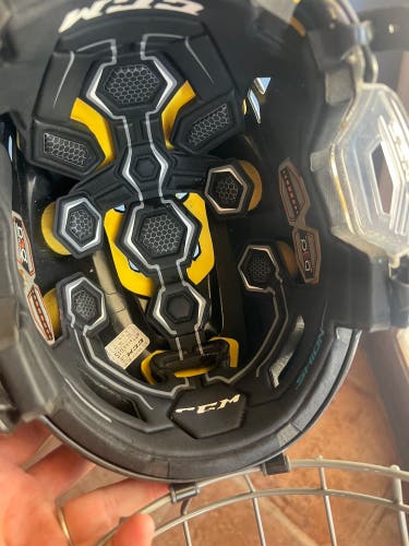 Small CCM Tacks 310 Helmet (Used)