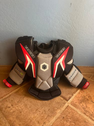 XL Vaughn SLR3 Goalie Chest Protector (Used)