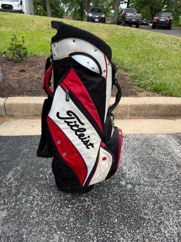 Titleist Cart 14 Cart Golf Bags
