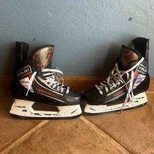 2023 True HZRDUS 5x Hockey Skates 8 (Used)