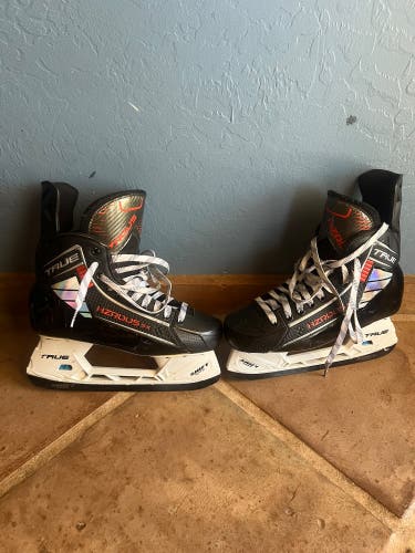 2023 True HZRDUS 5x Hockey Skates 8 (Used)