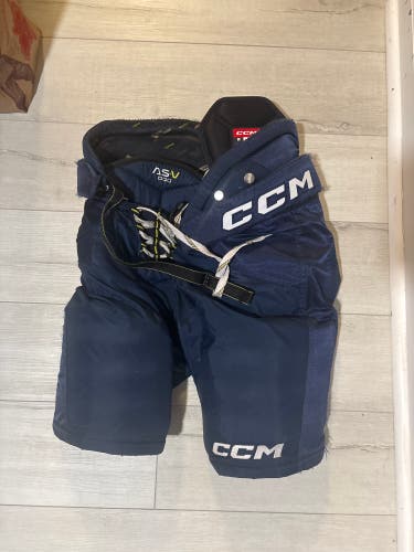 Senior Medium CCM AS-V Pro Hockey Pants (Used)