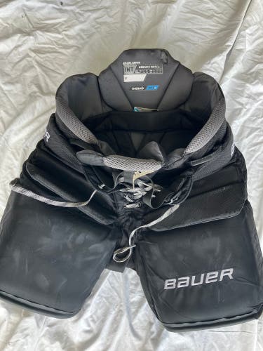 Intermediate Medium Bauer S20 Elite Hockey Goalie Pants (Used)