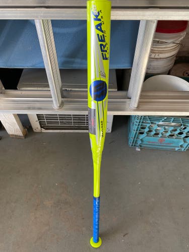 2017 Miken Freak Composite Bat 27 oz 12 (New)