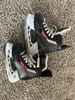 CCM JetSpeed 250 Hockey Skates — Size 1 Regular | Black | Very Clean / Lightly Used