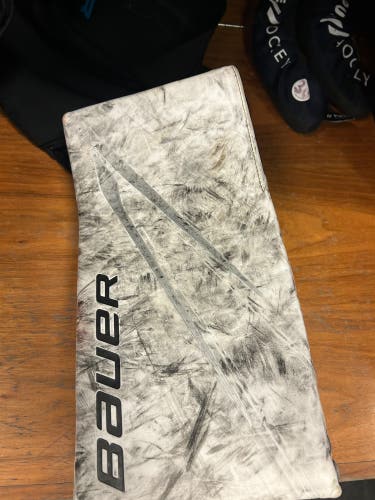 Bauer Vapor Hyperlite 2 Regular (Used)