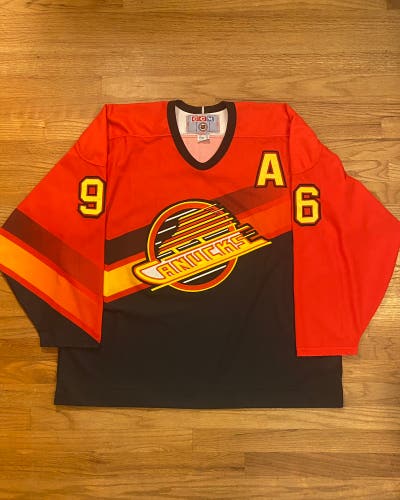 Vintage Pavel Bure Vancouver Canucks Salmon Skate jersey