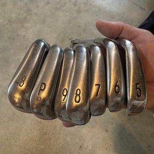 Men's 2021 Titleist T300 Right Handed Iron Set Stiff Flex (7 Clubs) #5 - #9, PW, GW (Used)