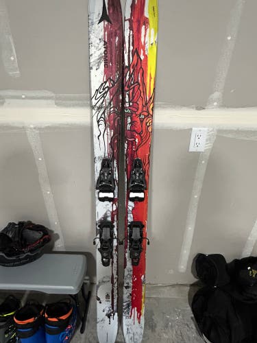 Atomic Bent 110 172 cm Skis (Used)
