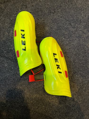 Junior Leki Shin Guards (Used)