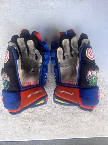 USPHL Chicago T-Rex Warrior Franchise Gloves 14" Pro Stock (Used)