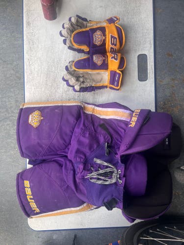JR KINGS AAA Gloves and Pants Set (Used)