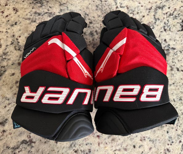 Bauer Vapor Flylite Black/Red Gloves 13” - See Description!