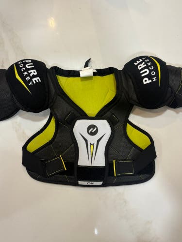 Medium Youth Pure Hockey Shoulder Pads (Used)