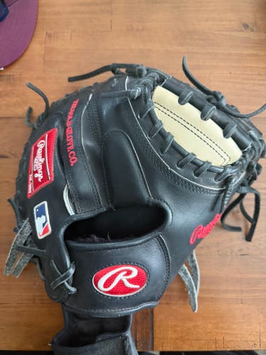 Rawlings Heart of the Hide RH Catcher's Baseball Glove 33" (Used)