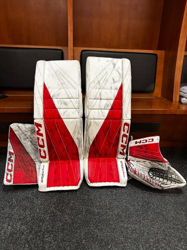 Ava McNaughton- CCM Extreme Flex 7 Pro 33+2/Regular Goalie Full Set Pro Stock (Used)