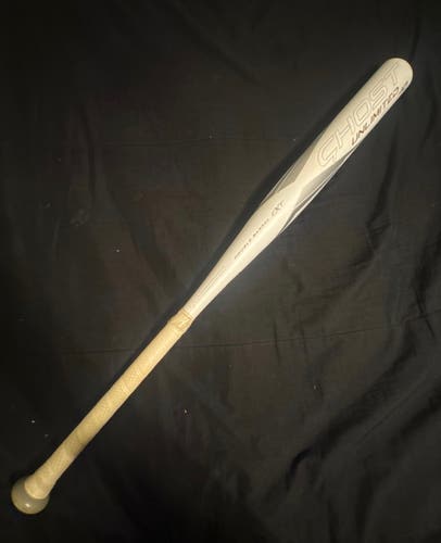 2023 Easton Ghost Unlimited Bat 31” (-10) 21 oz nearly new.