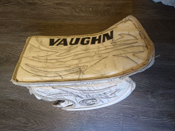 Vaughn Velocity V4 7600 Regular (Used)