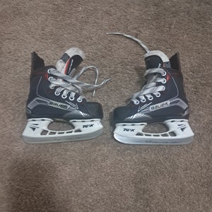 Bauer Vapor X500 Hockey Skates Regular Width 8 (Used)