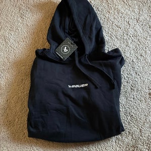 Black Men's XL Bauer Sweatshirt (Used)