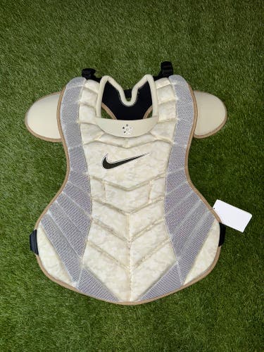New Nike Diamond Elite Catcher's Chest Protector Armed Forces 18”