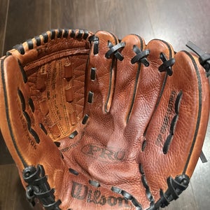Used - Good Condition Wilson A1821 PRO 6 FlexBack-Dual Hinge Pocket 11” RHT Leather Baseball Glove