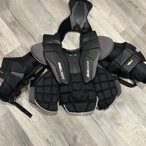 Large 2023 Bauer Elite Goalie Chest Protector (Used)