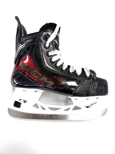 Used CCM FT890 Junior Hockey Skate Junior 03 11860-S000309201
