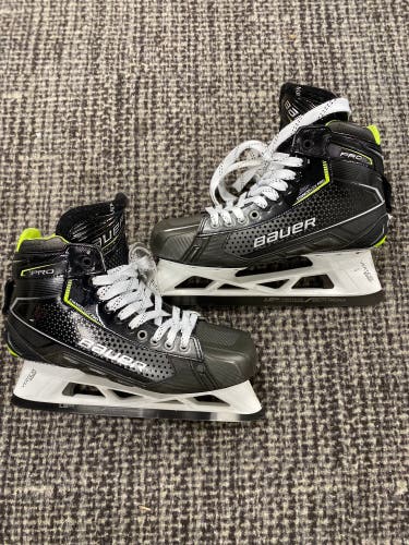 Senior Bauer Pro Hockey Goalie Skates 12 (Used)